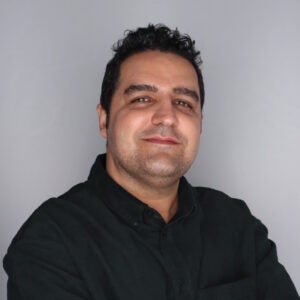 Farshid-Abadizaman  headshot